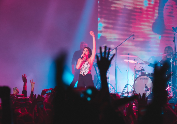 #Scenes: Dua Lipa Turned It Up At Her Sold-Out 'The Self-Titled Tour' Show At KL Live-Pamper.my