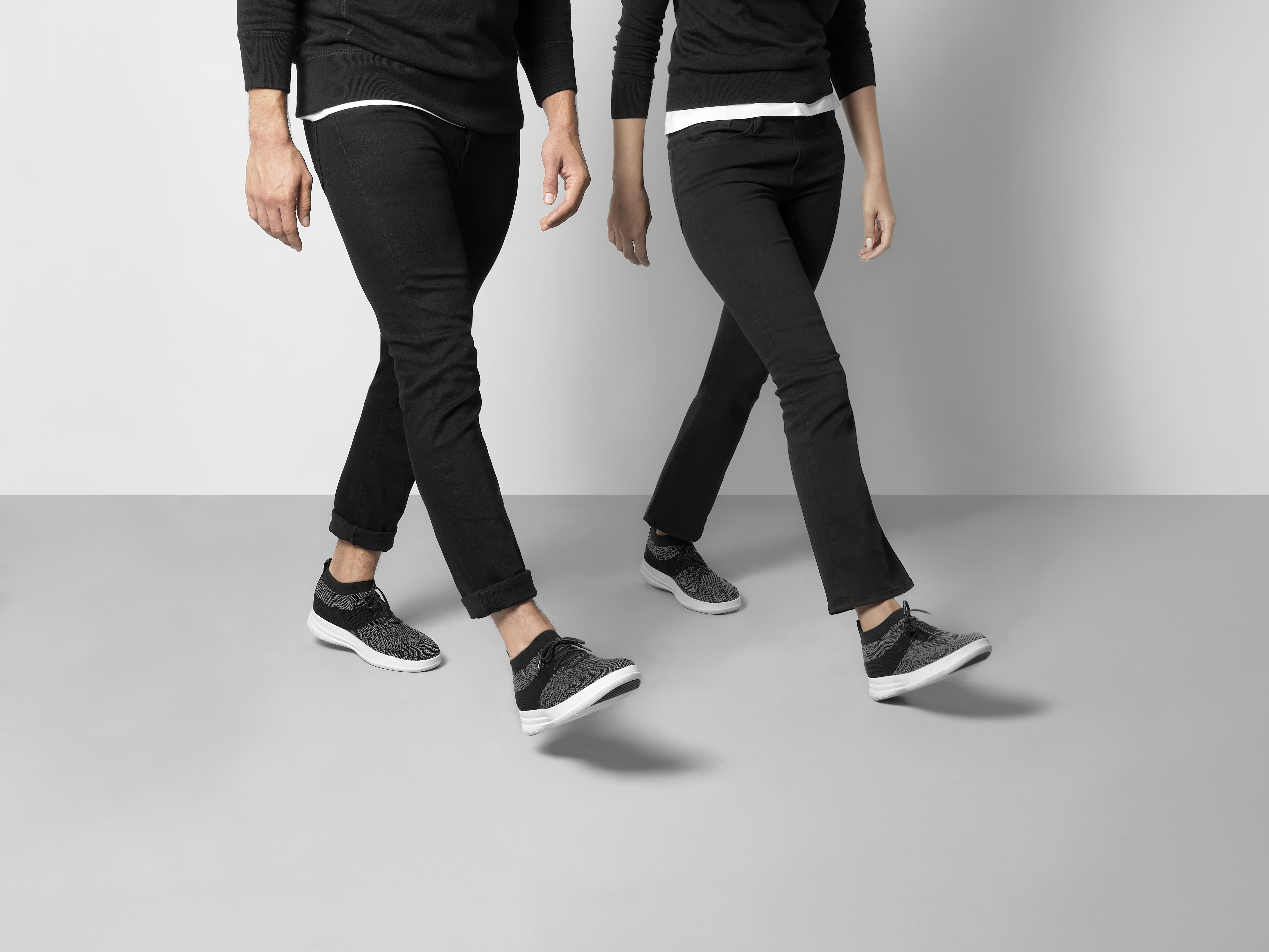 UBERKNIT-SNEAKER-CHARCOAL-DOUBLE_0246_retouched-min