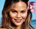 Chrissy Teigen Is Releasing An ‘Endless Summer Glow’ Collection With Becca Cosmetics-Pamper.my