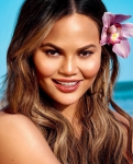 Chrissy Teigen Is Releasing An ‘Endless Summer Glow’ Collection With Becca Cosmetics-Pamper.my