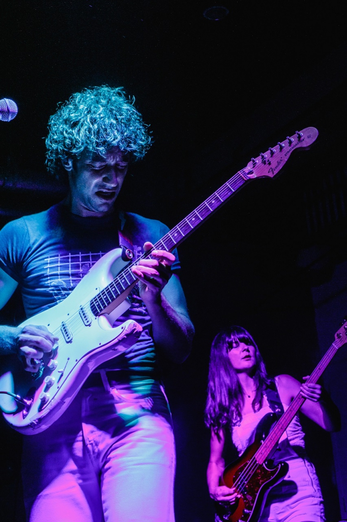 #Scenes: Albert Hammond Jr Brought His Rhythmic Beats During The U Mobile Exclusive Pre-Good Vibes Festival 2018 Party At The Bee, Publika-Pamper.my