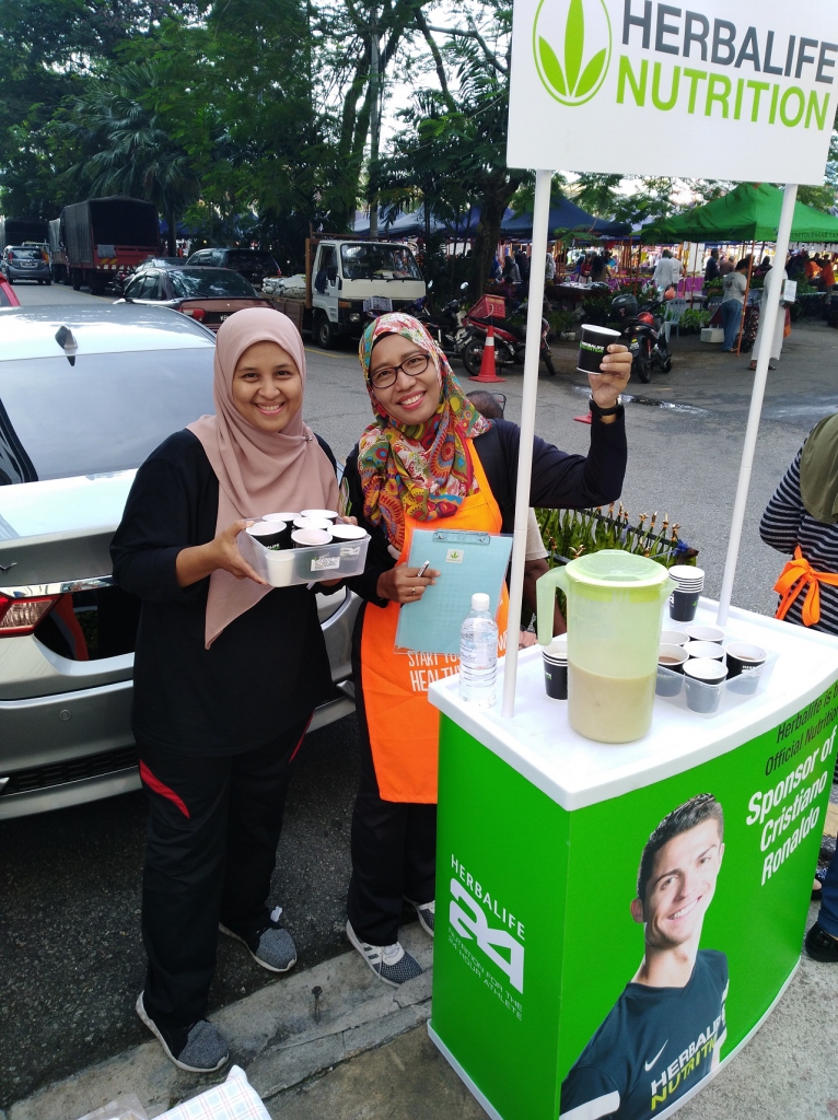 #Scenes: Herbalife Nutrition's Breakfast Troopers In 185 Locations Across Malaysia Brought Awareness To Having A Healthy Breakfast-Pamper.my