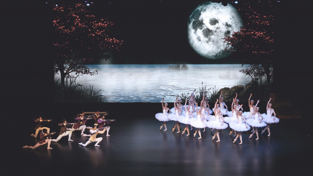 #Scenes: The Golden Gala Premiere Of Swan Lake By Ballet West UK-Pamper.my