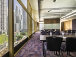 Hold meetings in our well-equipped meeting rooms