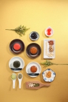 Impress Your Family This Mid-Autumn Festival With Starbucks’ New Mooncake Gift Set 2018-Pamper.my