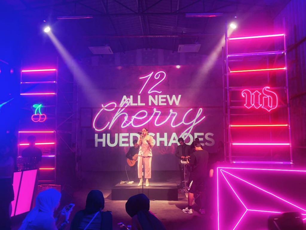 #Scenes: The Naked Cherry Collection Is Ripe For The Picking At Urban Decay Naked Cherry Party