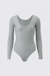 alexander-wang-uniqlo-fw18-collection-womens-25-800×1200