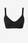 alexander-wang-uniqlo-fw18-collection-womens-38-800×1200