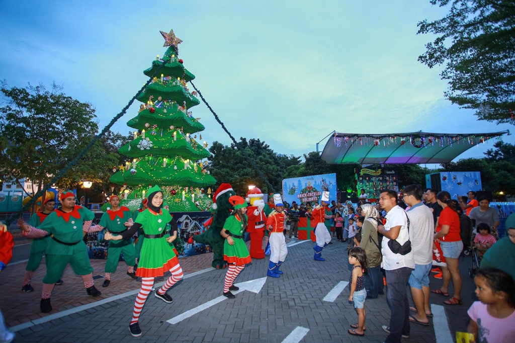 Dance Performance in front of LEGO DUPLO Christmas Tree