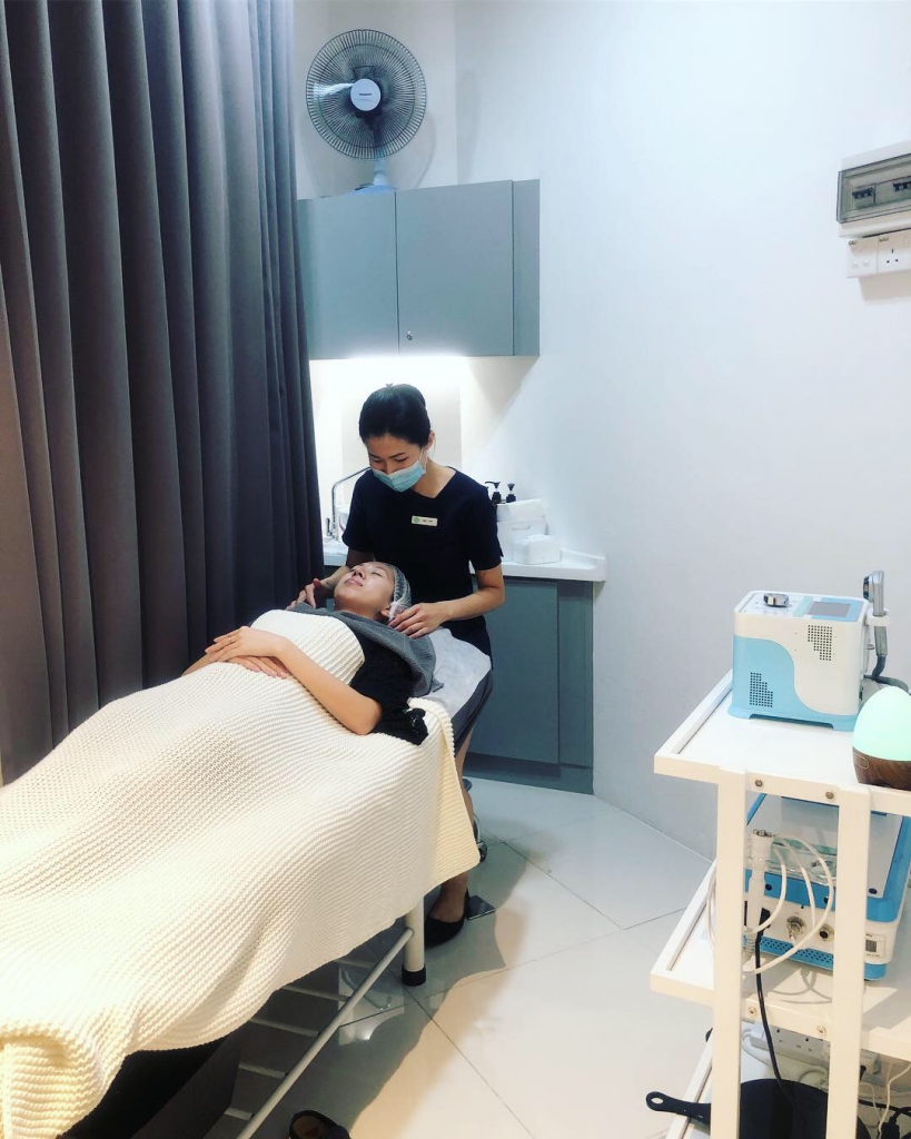 3 Reasons To Let’s Glow Crazy At NOVU Aesthetics First Counter In Malaysia