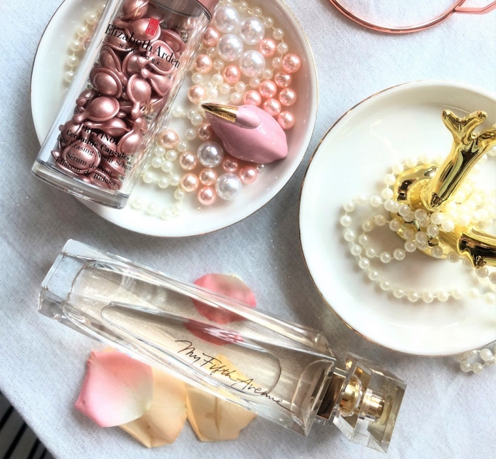 #NewIn Elizabeth Arden: Retinol Ceramide Capsules Line Erasing Night Serum & My Fifth Avenue