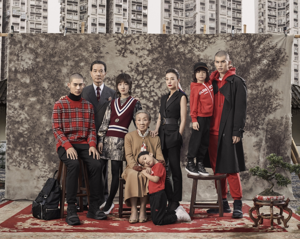 Burberry releases its new Chinese New Year campaign_001