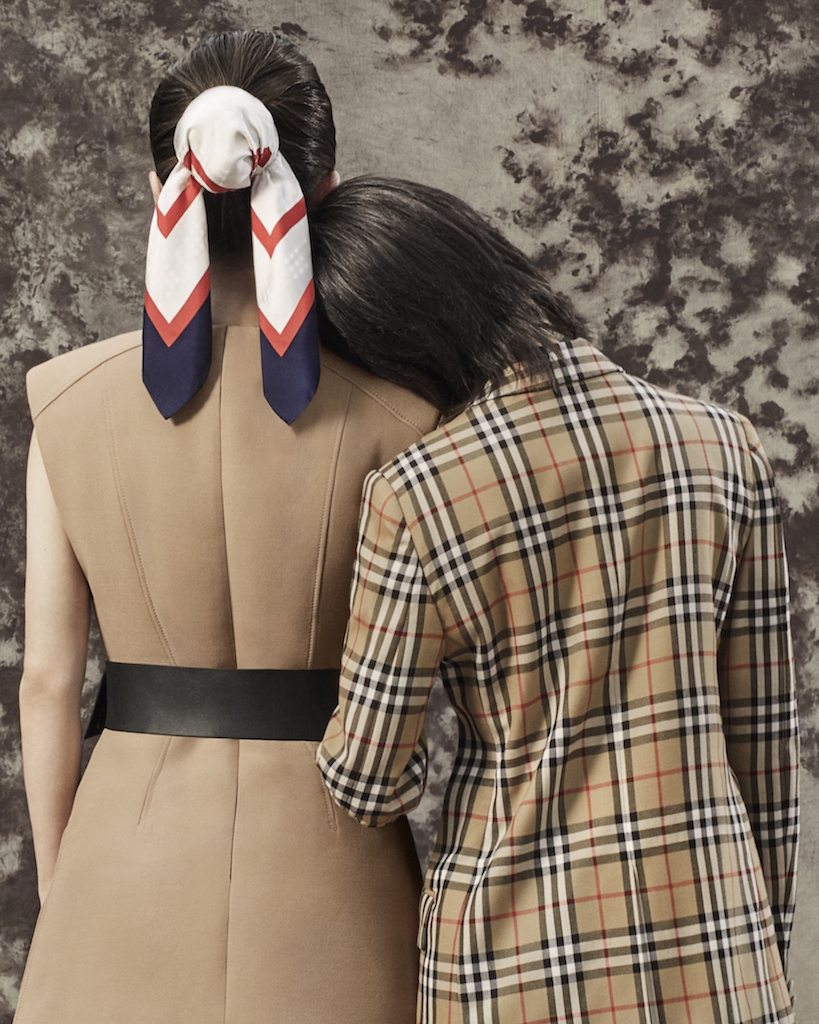 Burberry releases its new Chinese New Year campaign_002