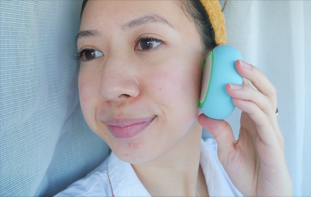 #PamperWithKye: FOREO UFO Mini Saves My Dry Winter Skin