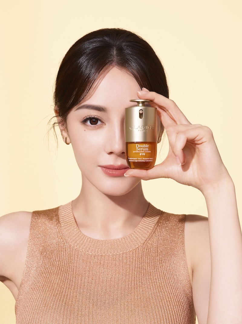 Clarins Double Serum Eye Gets a Youthful Reset With Double Anti-Ageing Action
