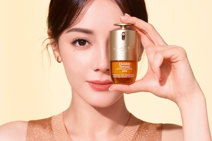 Clarins Double Serum Eye Gets a Youthful Reset With Double Anti-Ageing Action